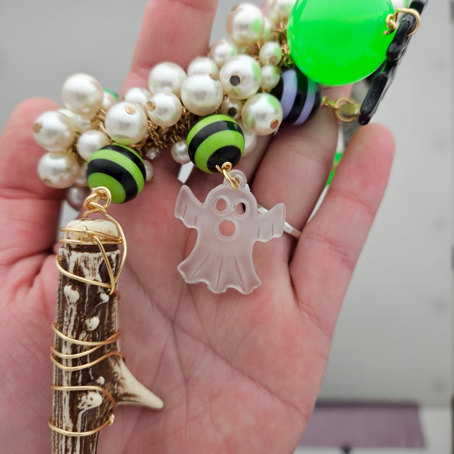 Ghost Drop 32x26mm Crystal Matte