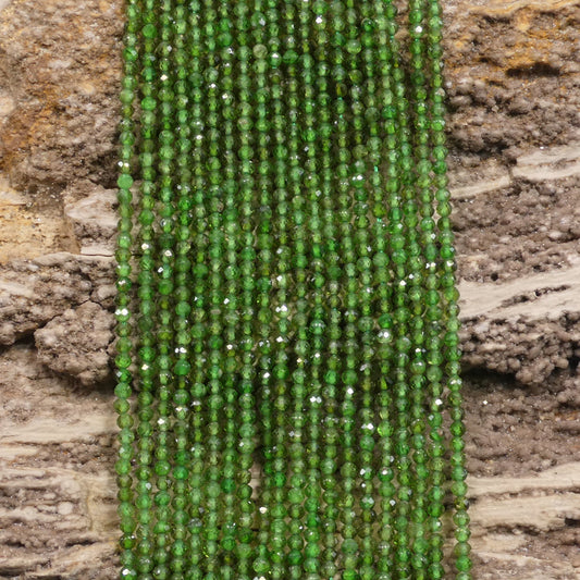 Chrome Diopside Micro Faceted Round 2mm