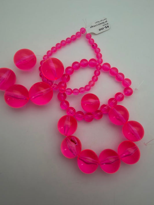 Round 10mm Neon Hot Pink