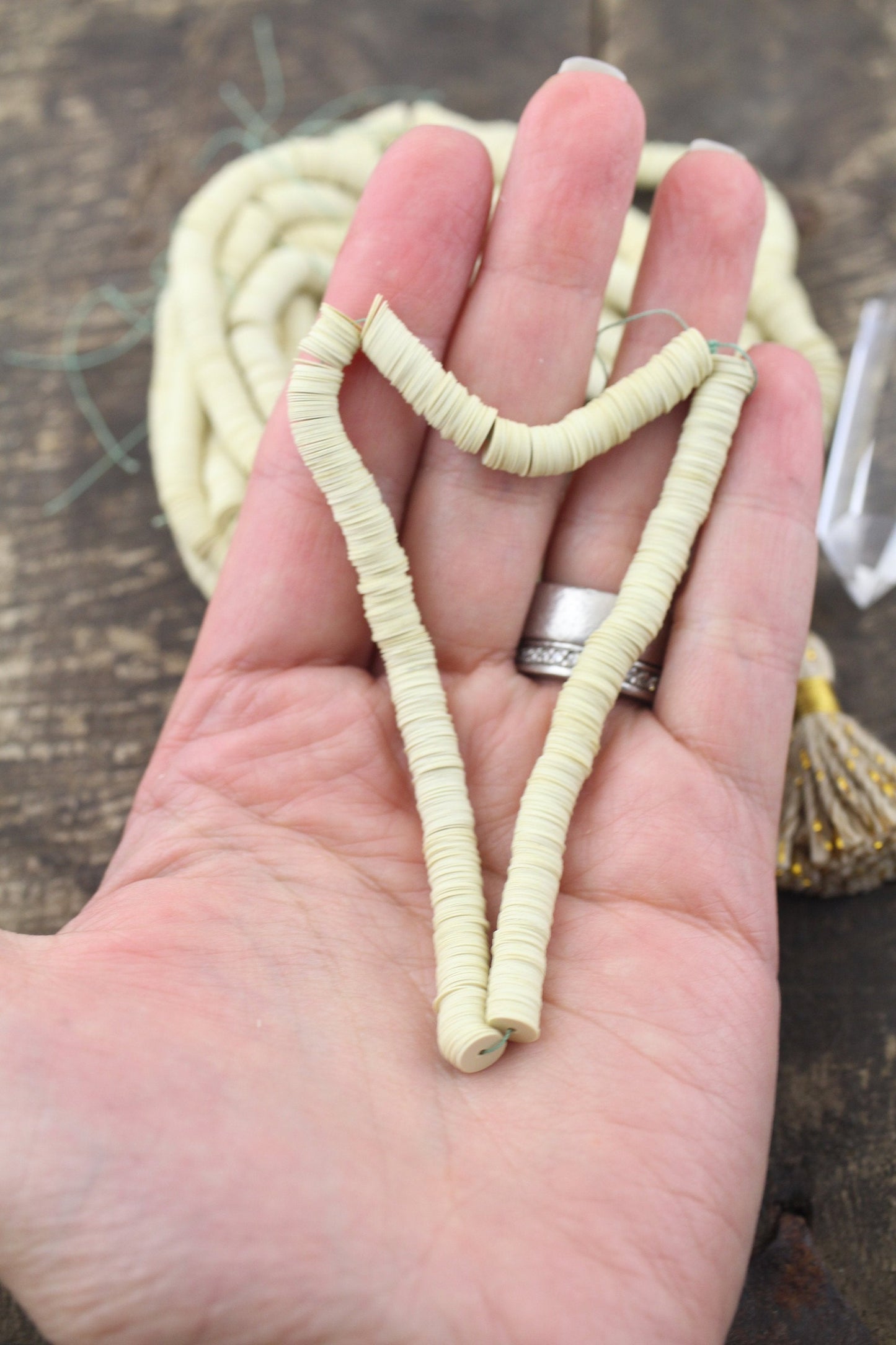 6mm Vintage Flat Sequins: Banana Cream Yellow, Vintage DIY Sewing Craft Adornment