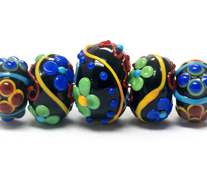 10201211 - Five Graduated Black Based Fiesta Rondelle Beads