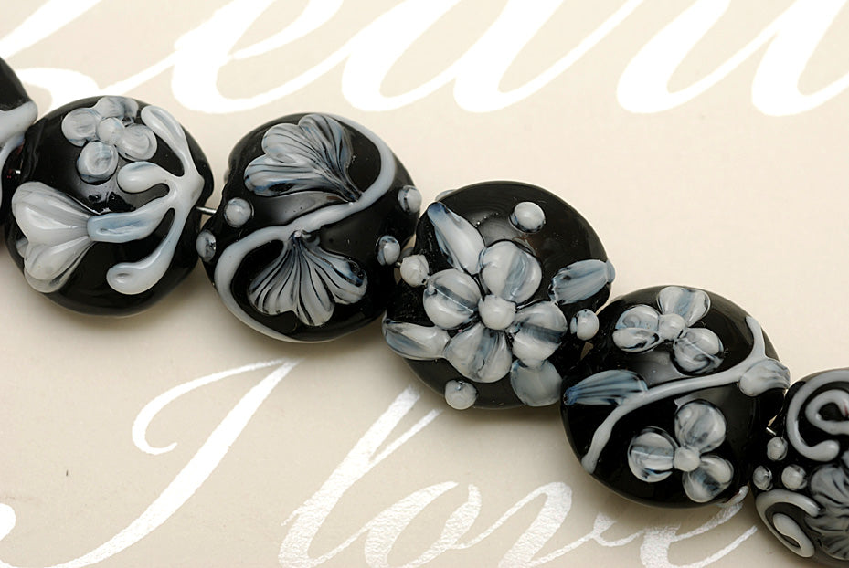 10204202 - Seven Midnight Garden Lentil Beads