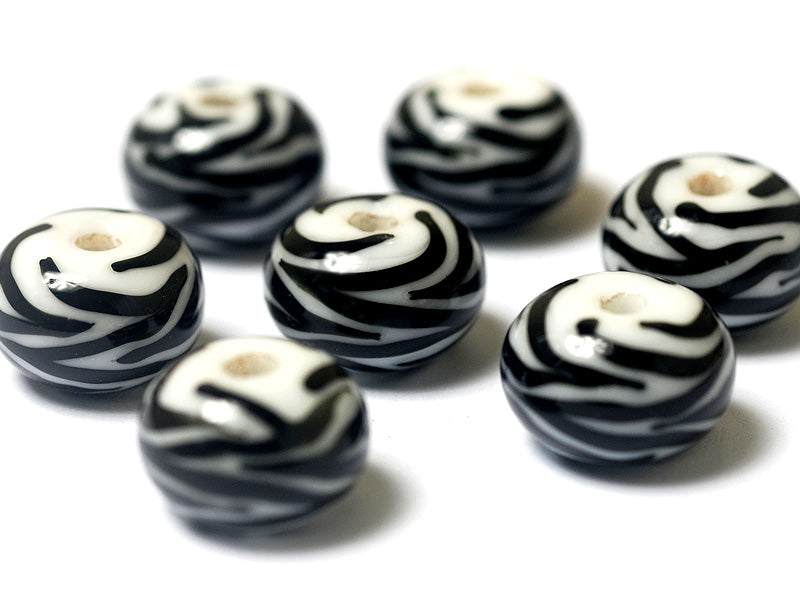 10204401 - Seven Zebra Stripes Rondelle Beads