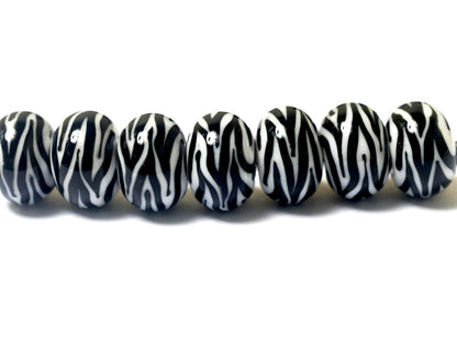 10204401 - Seven Zebra Stripes Rondelle Beads