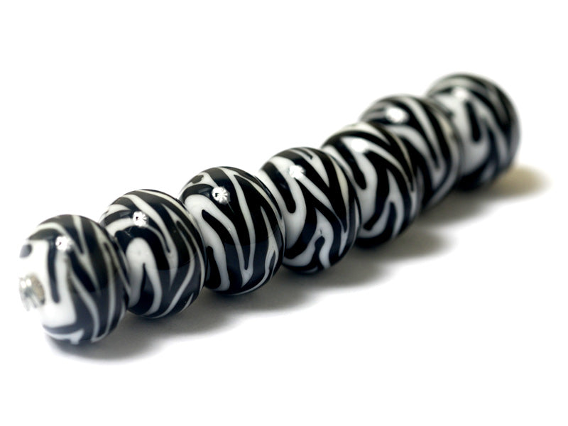 10204401 - Seven Zebra Stripes Rondelle Beads