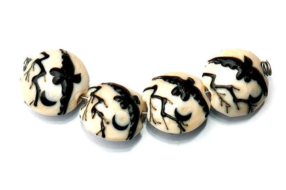 10306412 - Four Flying Raven Lentil Beads