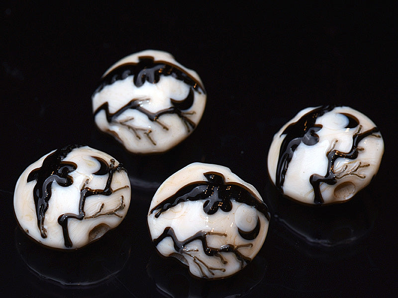 10306412 - Four Flying Raven Lentil Beads