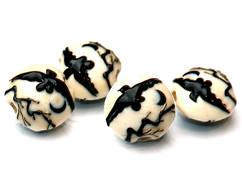 10306412 - Four Flying Raven Lentil Beads