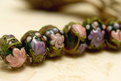 10407401 - Seven Hidden Garden Rondelle Beads