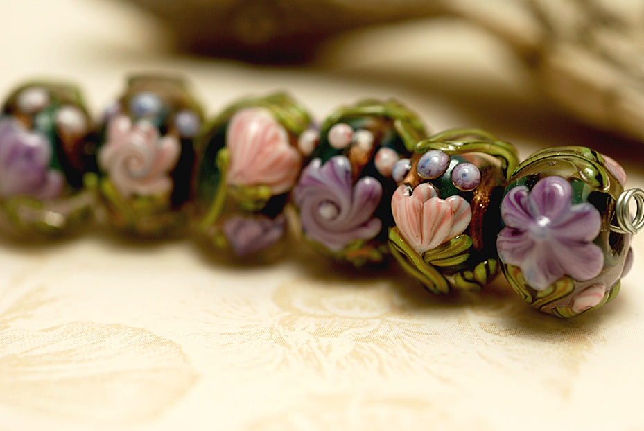 10407401 - Seven Hidden Garden Rondelle Beads