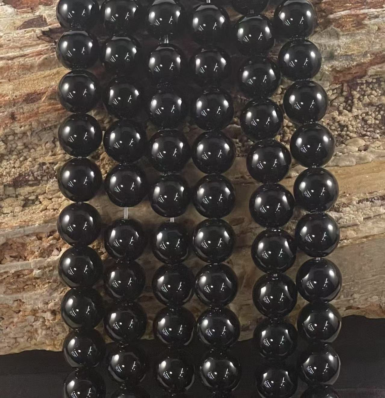 Black Obsidian Round