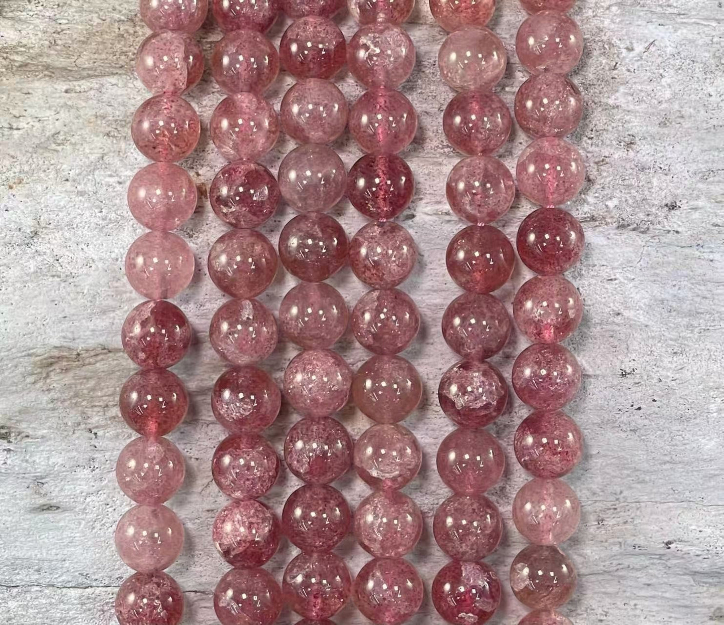 Strawberry Quartz Round
