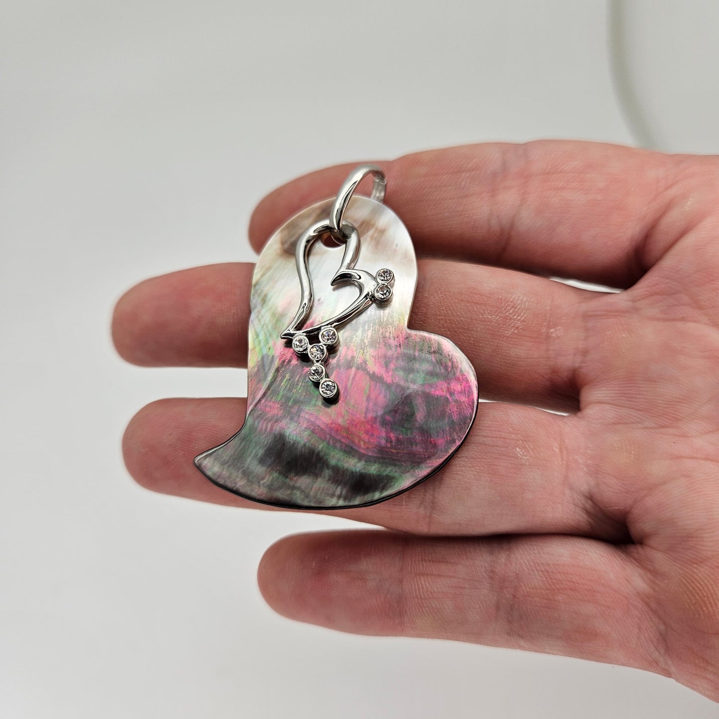 Heart Shell Pendant