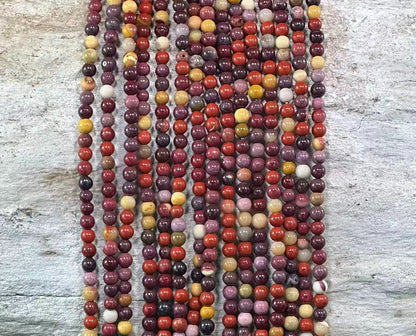Mookaite Jasper, Round