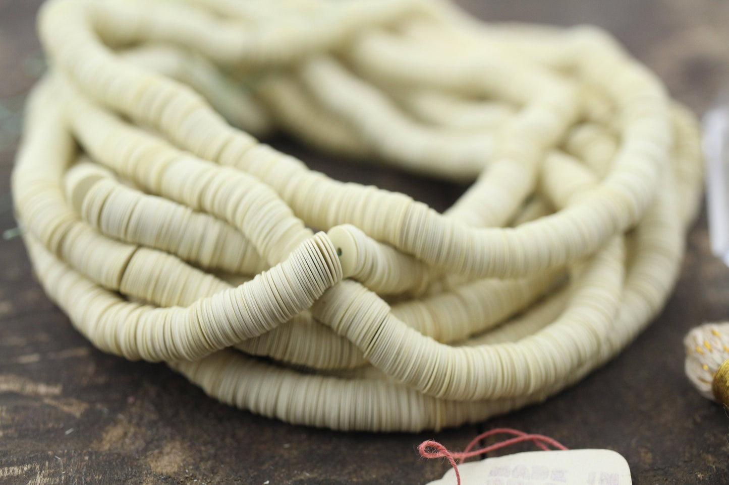 6mm Vintage Flat Sequins: Banana Cream Yellow, Vintage DIY Sewing Craft Adornment