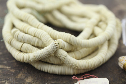 6mm Vintage Flat Sequins: Banana Cream Yellow, Vintage DIY Sewing Craft Adornment