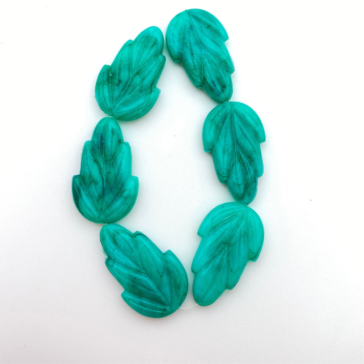 Leaves Bead 28x18mm Jade Green