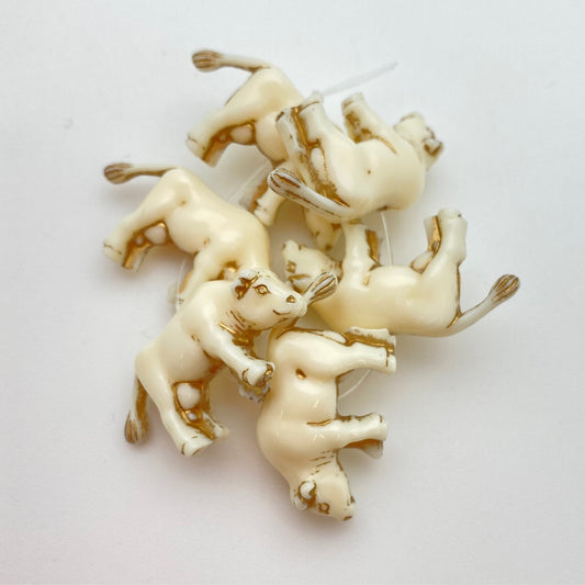 Cow Bead 33x16mm Ivory/gold