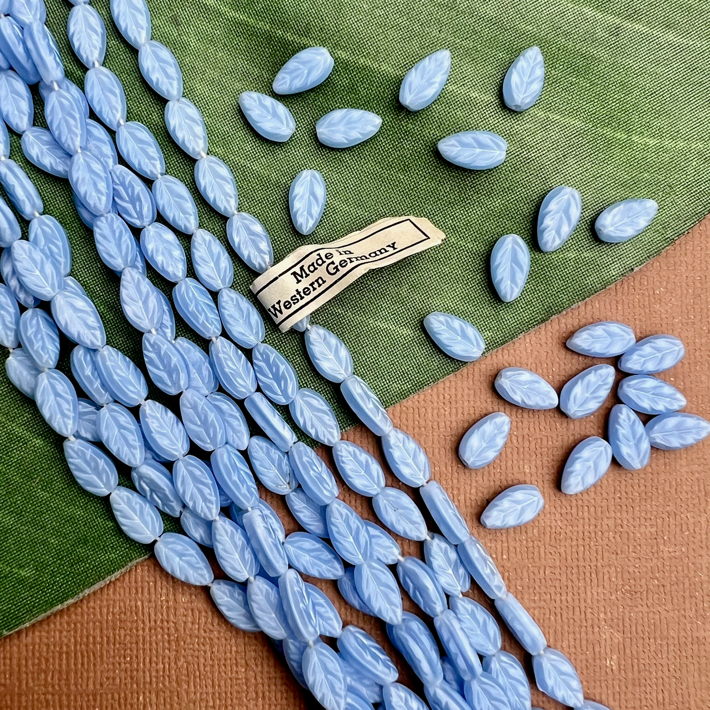 Light Blue Glass Leaves - 100 Pieces