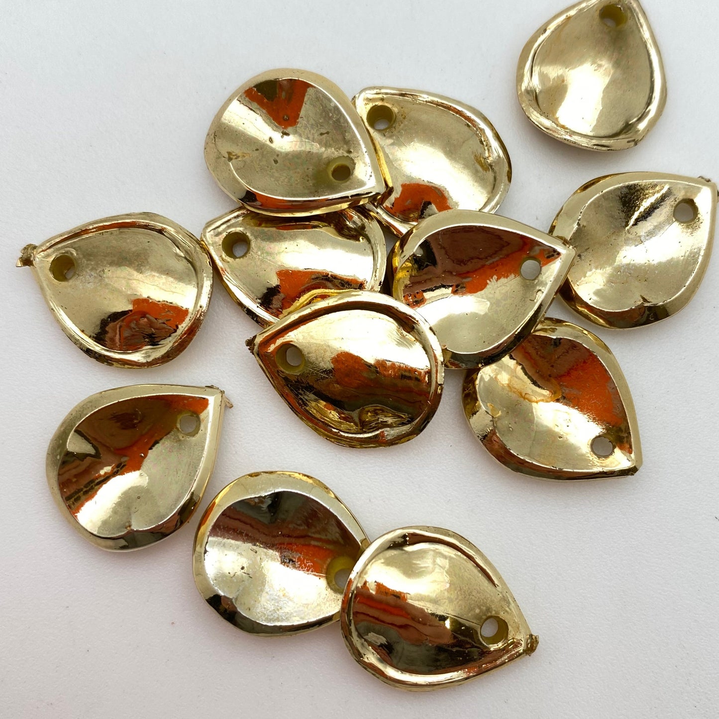 Petal 14mm Gold