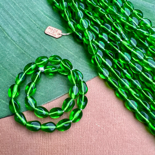 Green Twisted Oval Beads - 50 Pieces