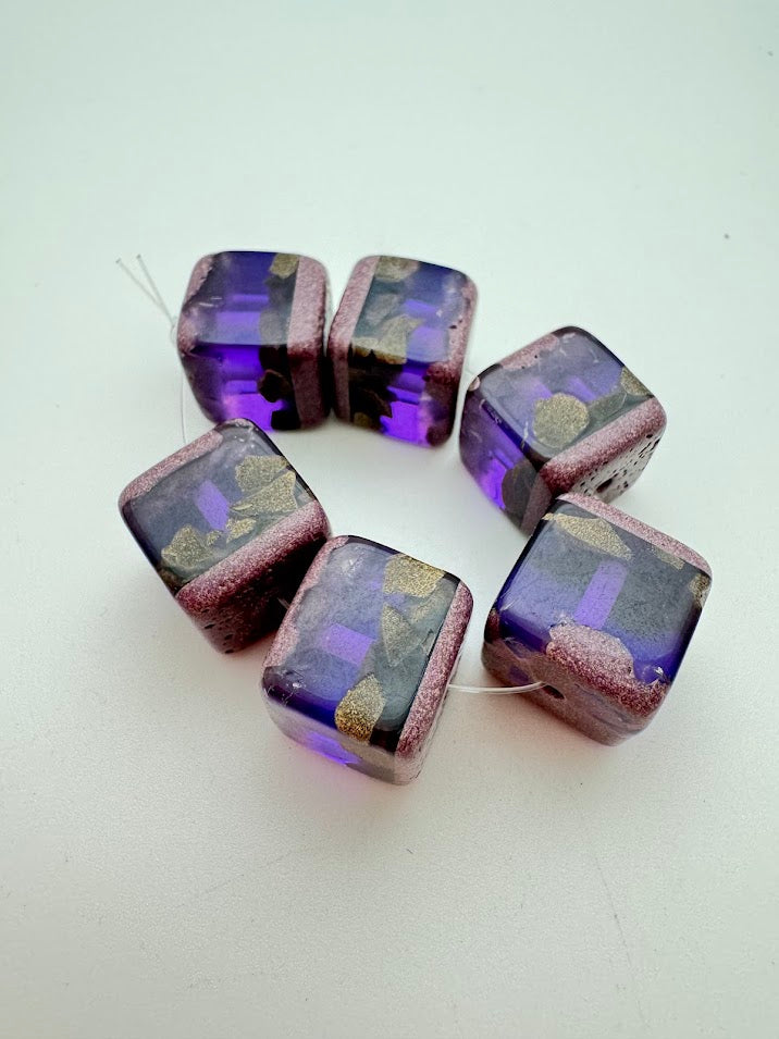 Layered Cube 16mm Royal Purple