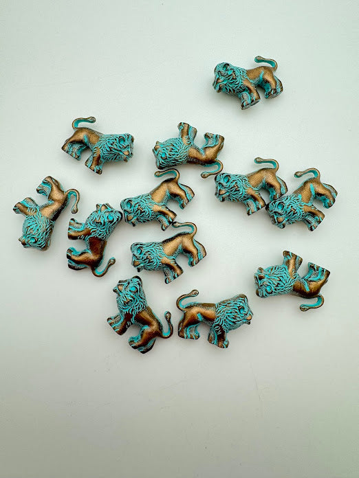 Lion Bead 28x16mm Patina