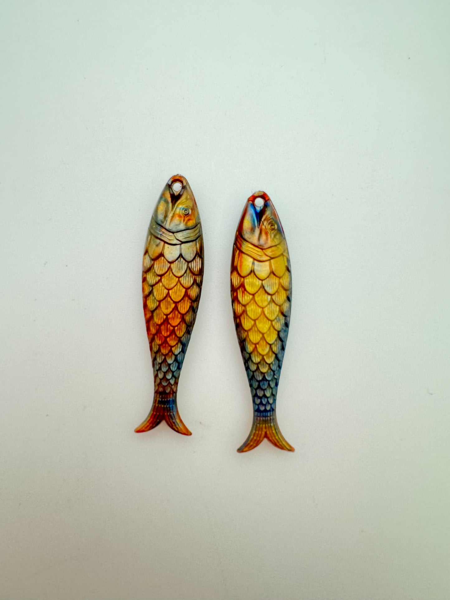 Fish Drop 48mm Lustrous Gold
