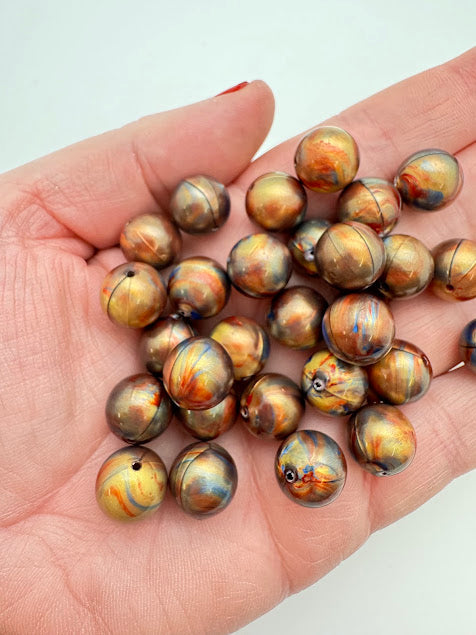 Round 12mm Lustrous Gold