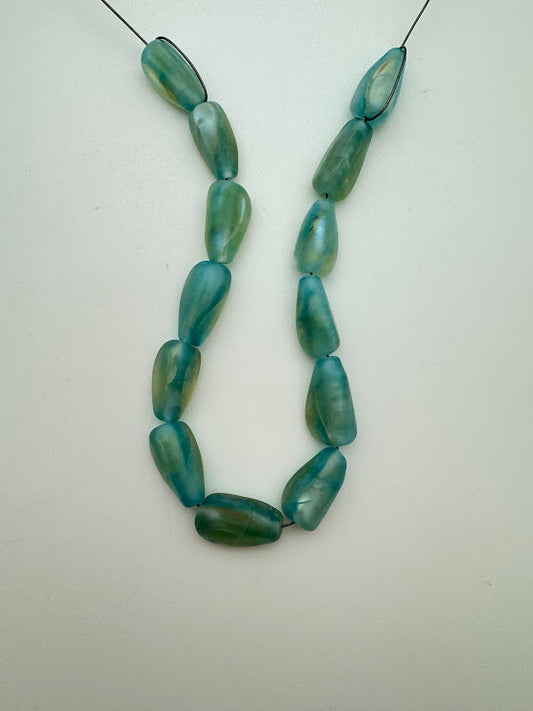 Drop 3 sided 20mm Blue Opal - YAYIN