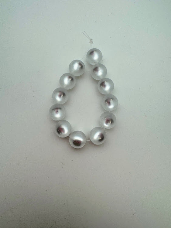 Round 10mm Moonglow White
