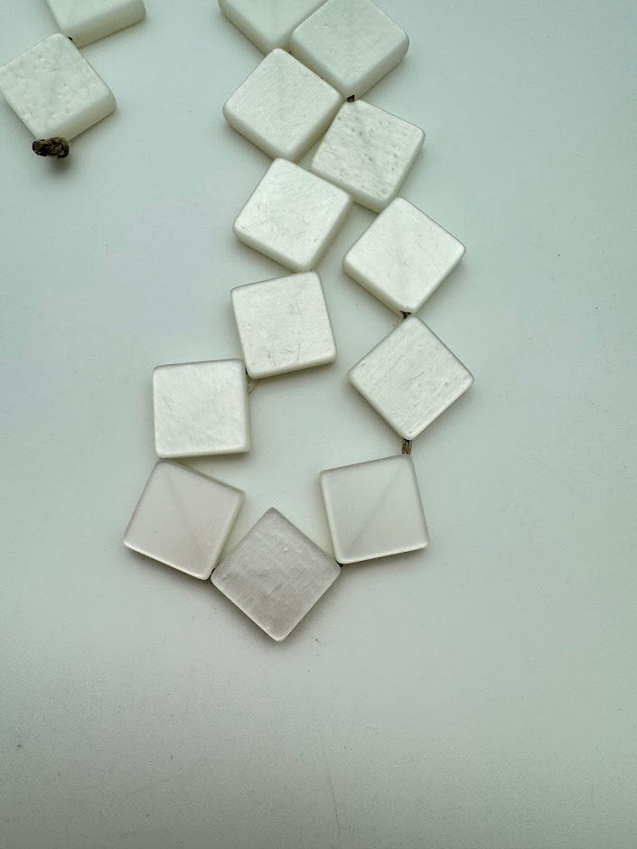 Diamond Moon glow 16mm White