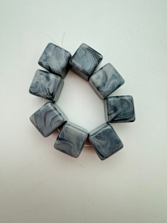 Cube 14mm Gray Marble