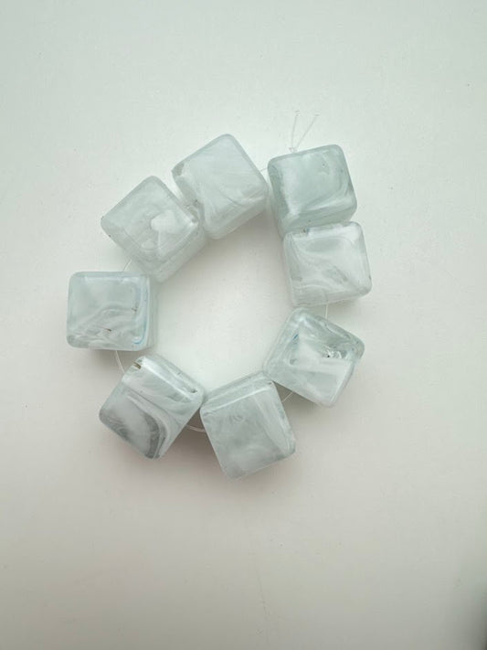 Cube 14mm White Marble