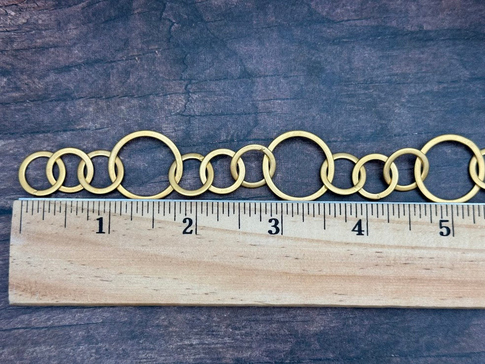 22mm Gold Matte Circle Chain