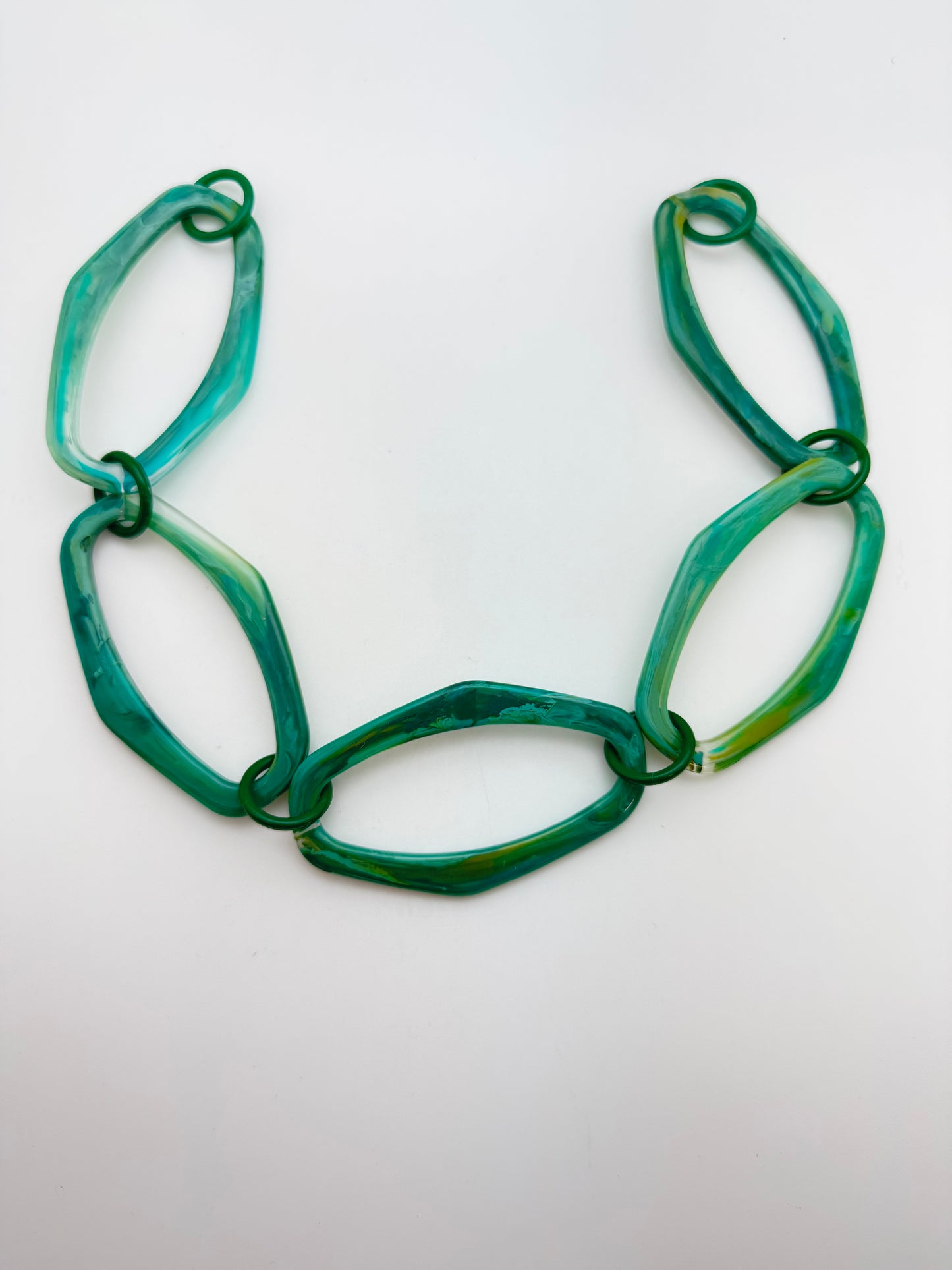 Resin Chain Link 15"x42mm Teal & Olive