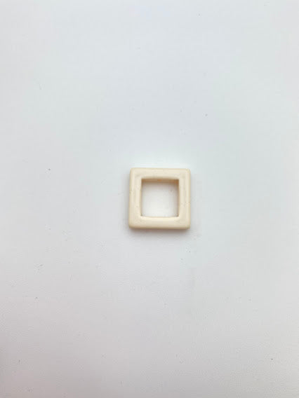 Square Frame 19mm Ivory