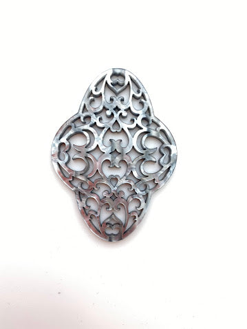 Filigree Quatrefoil 60x44mm Silver