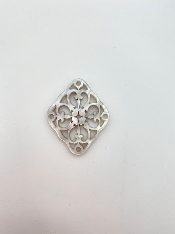 Filigree Diamond 40x30mm Silver