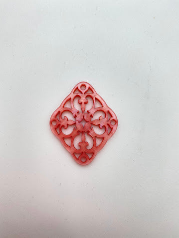 Filigree Diamond 40x30 Rose