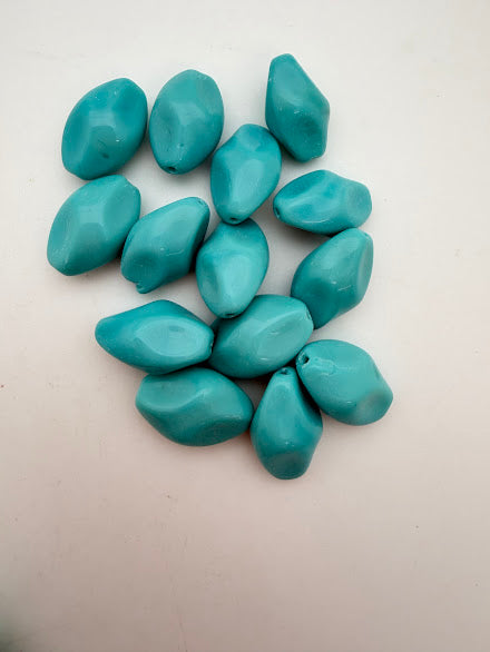 Vintage Glass Oval Twist 22x15mm Turquoise