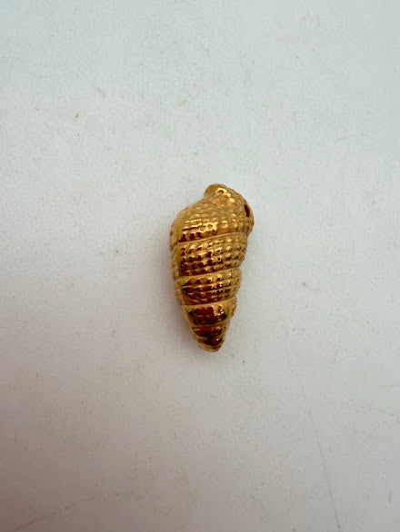 Vintage Shell Bead 18mm Gold