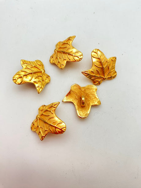 Vintage Metal Button 20mm Gold