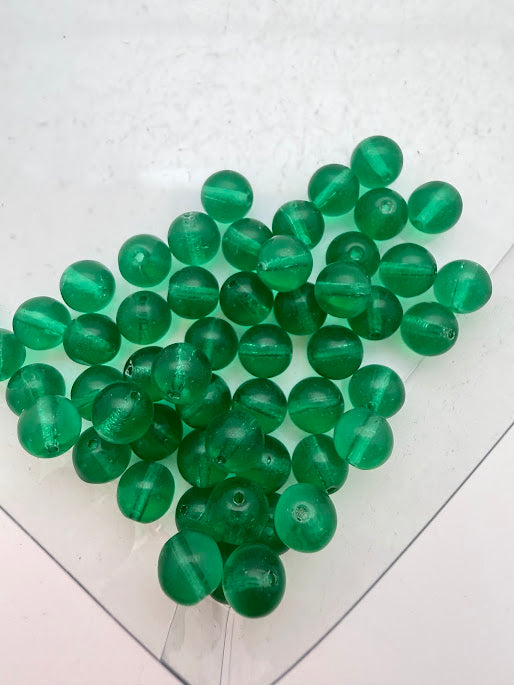 Vintage Glass Round 8mm Light Emerald
