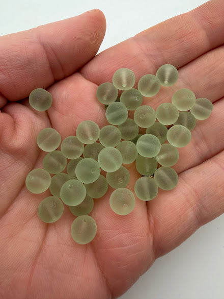 Vintage Glass Round 8mm Lucite Green Matte