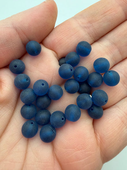 Vintage Glass Round 8mm Bermuda Matte