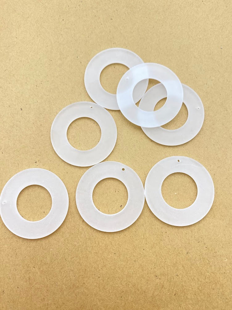 Ring Drop 37mm Crystal Matte