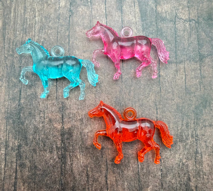 Horse Charm 45mm Hyacinth