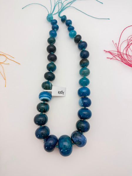Graduated Dyed Agate Beads. Bermuda Blue