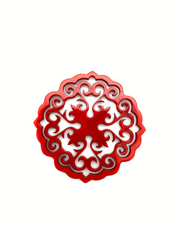 Filigree Circle 45mm Red